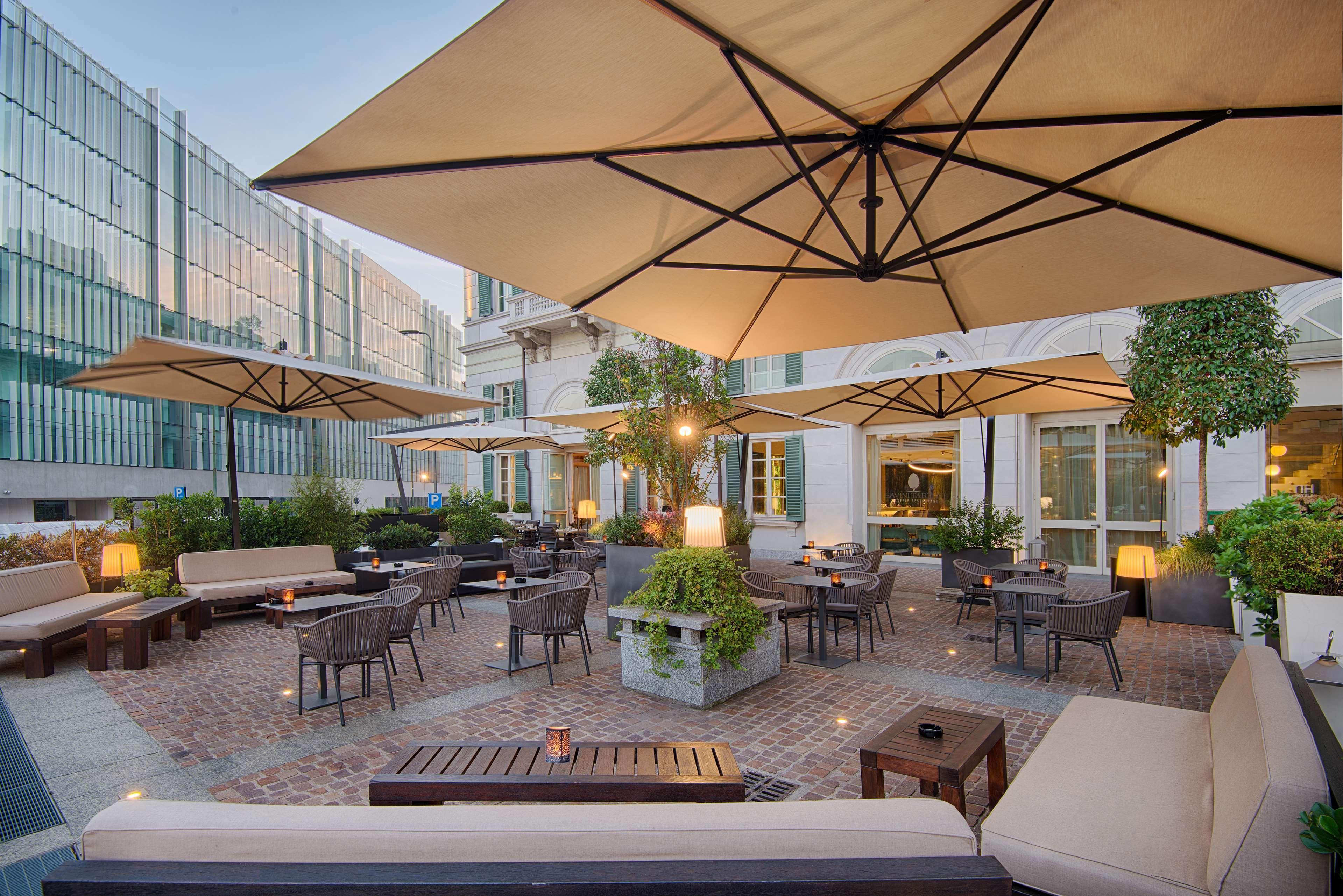 Hotel NH Milano Palazzo Moscova Esterno foto