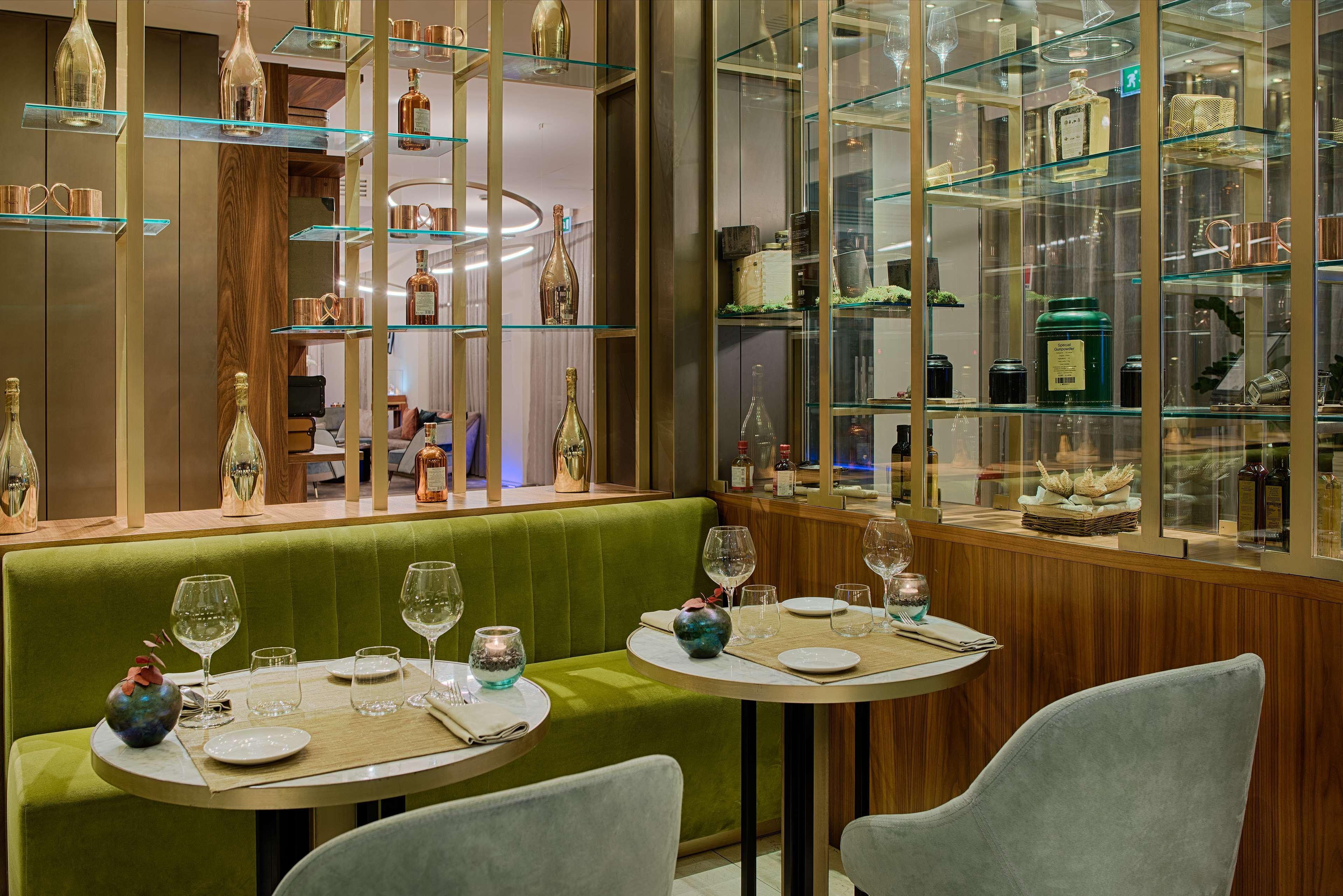 Hotel NH Milano Palazzo Moscova Esterno foto