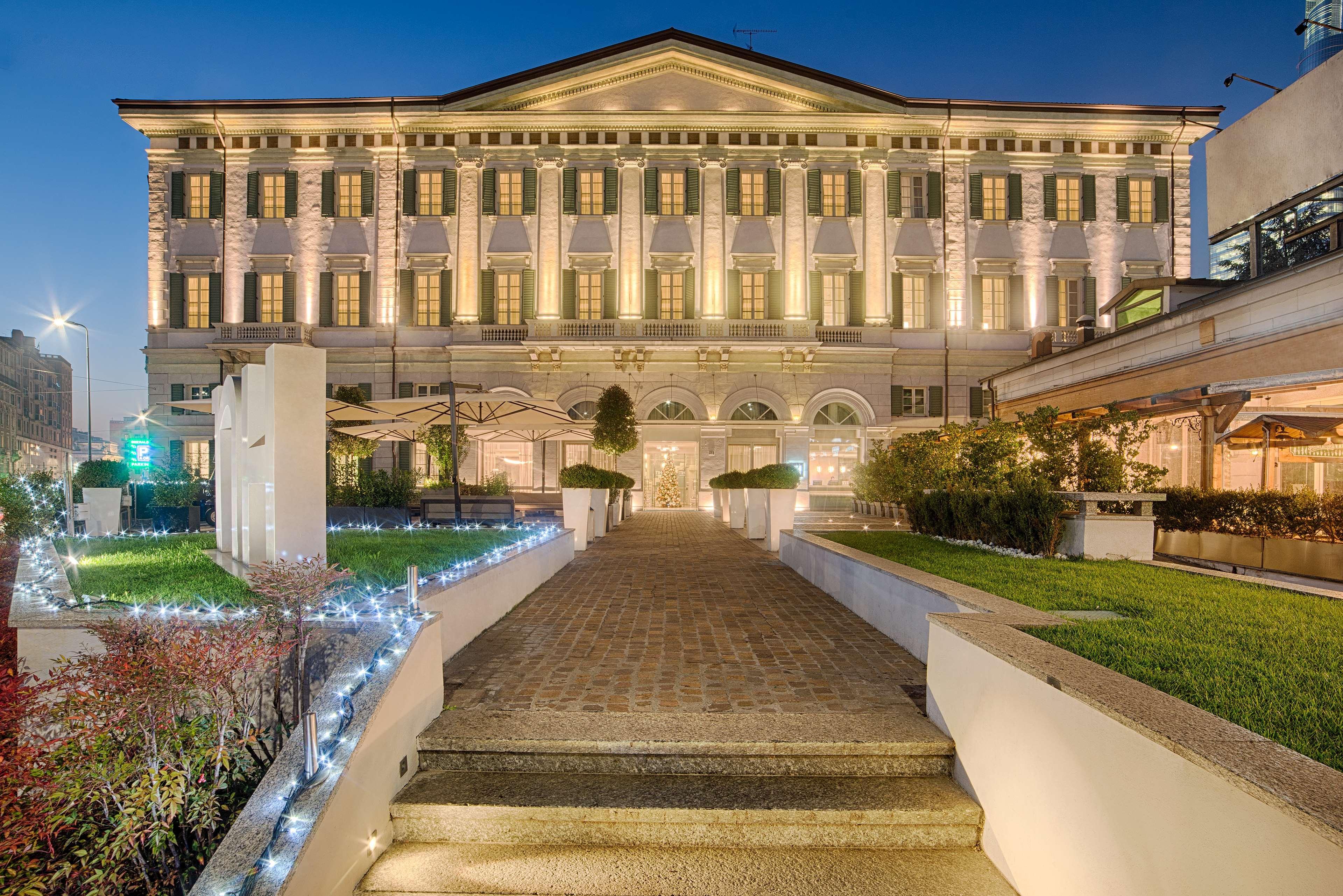Hotel NH Milano Palazzo Moscova Esterno foto