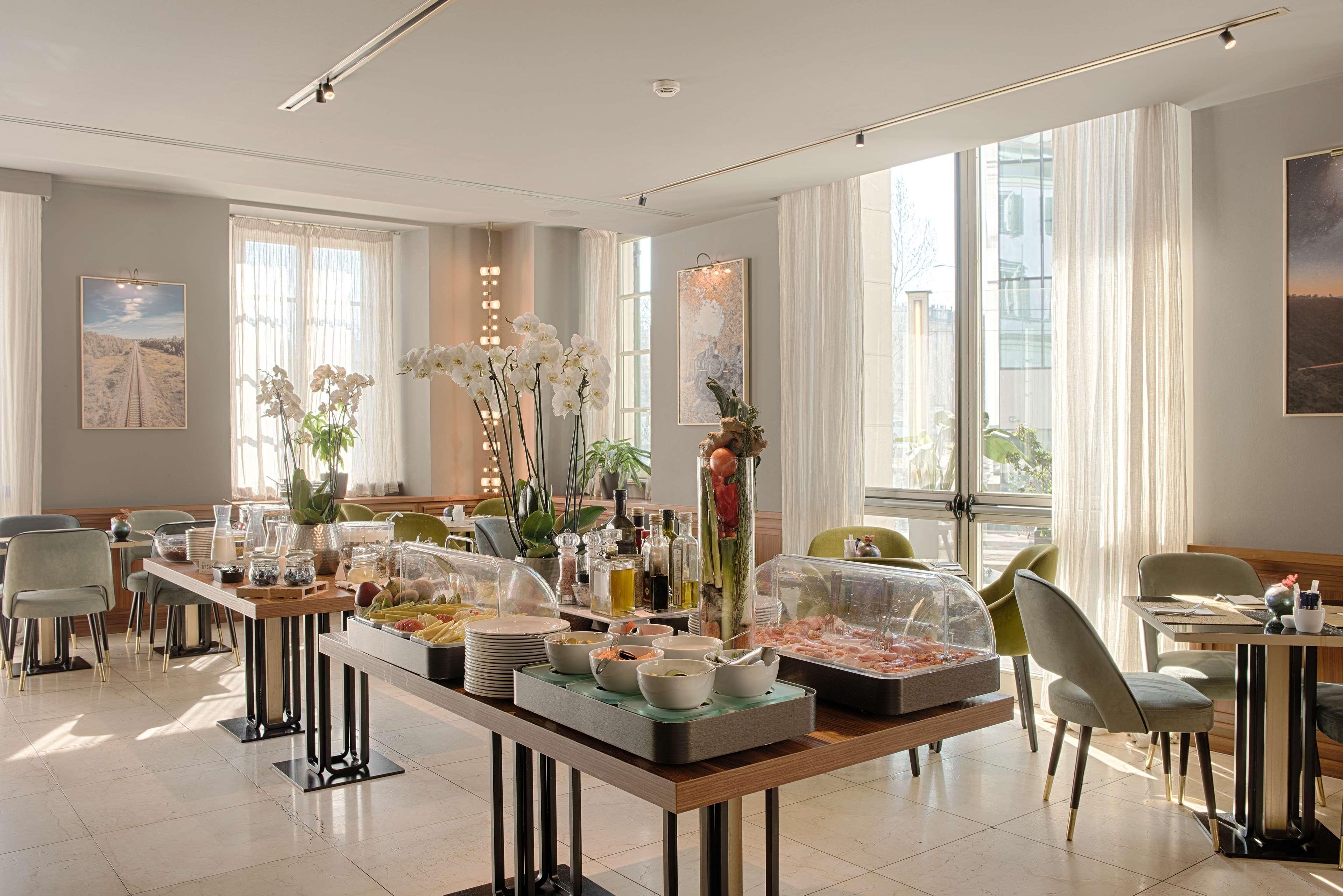 Hotel NH Milano Palazzo Moscova Esterno foto