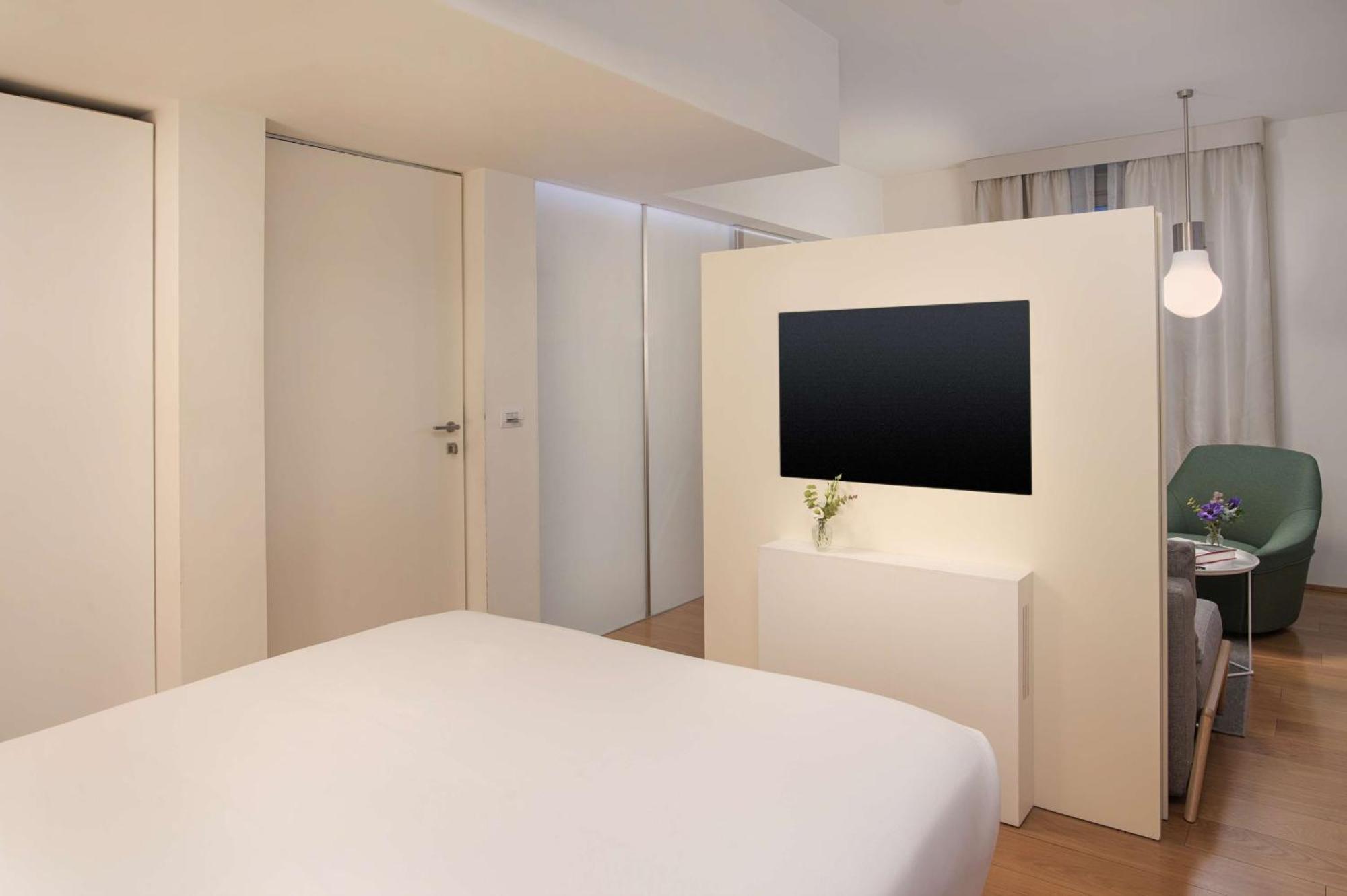 Hotel NH Milano Palazzo Moscova Esterno foto