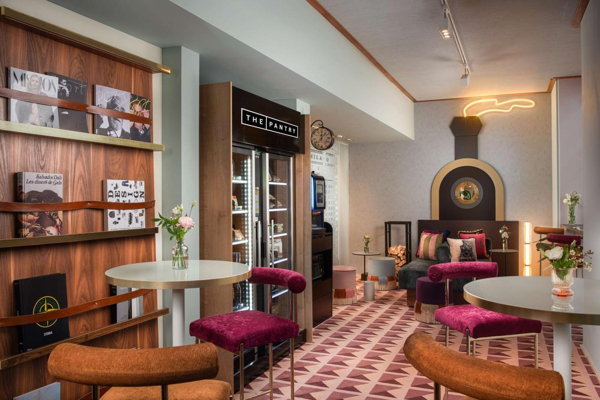 Hotel NH Milano Palazzo Moscova Esterno foto