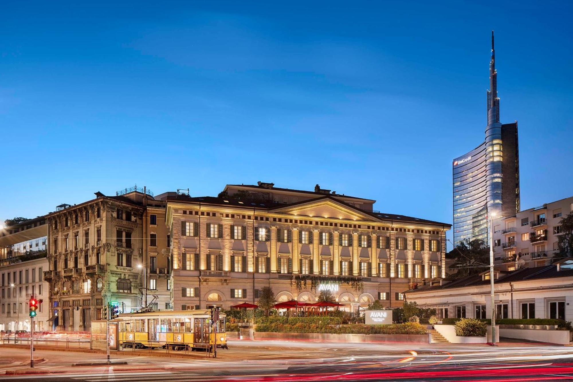 Hotel NH Milano Palazzo Moscova Esterno foto